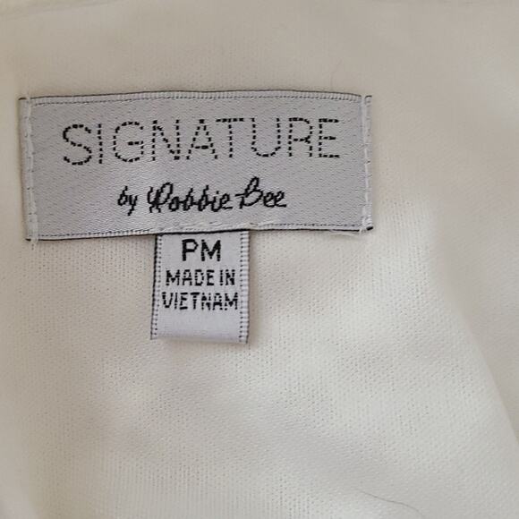 Signature by Robbie Bee Lace 3/4 Bell-Sleeve Sheath Dress -Ivory - Size Petite M - Picture 9 of 9